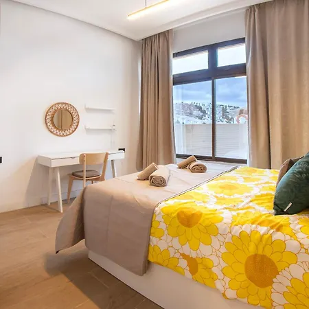 Trendy With A Heated Pool And Near Aqualand, 1a Apartmán Costa Adeje (Tenerife)